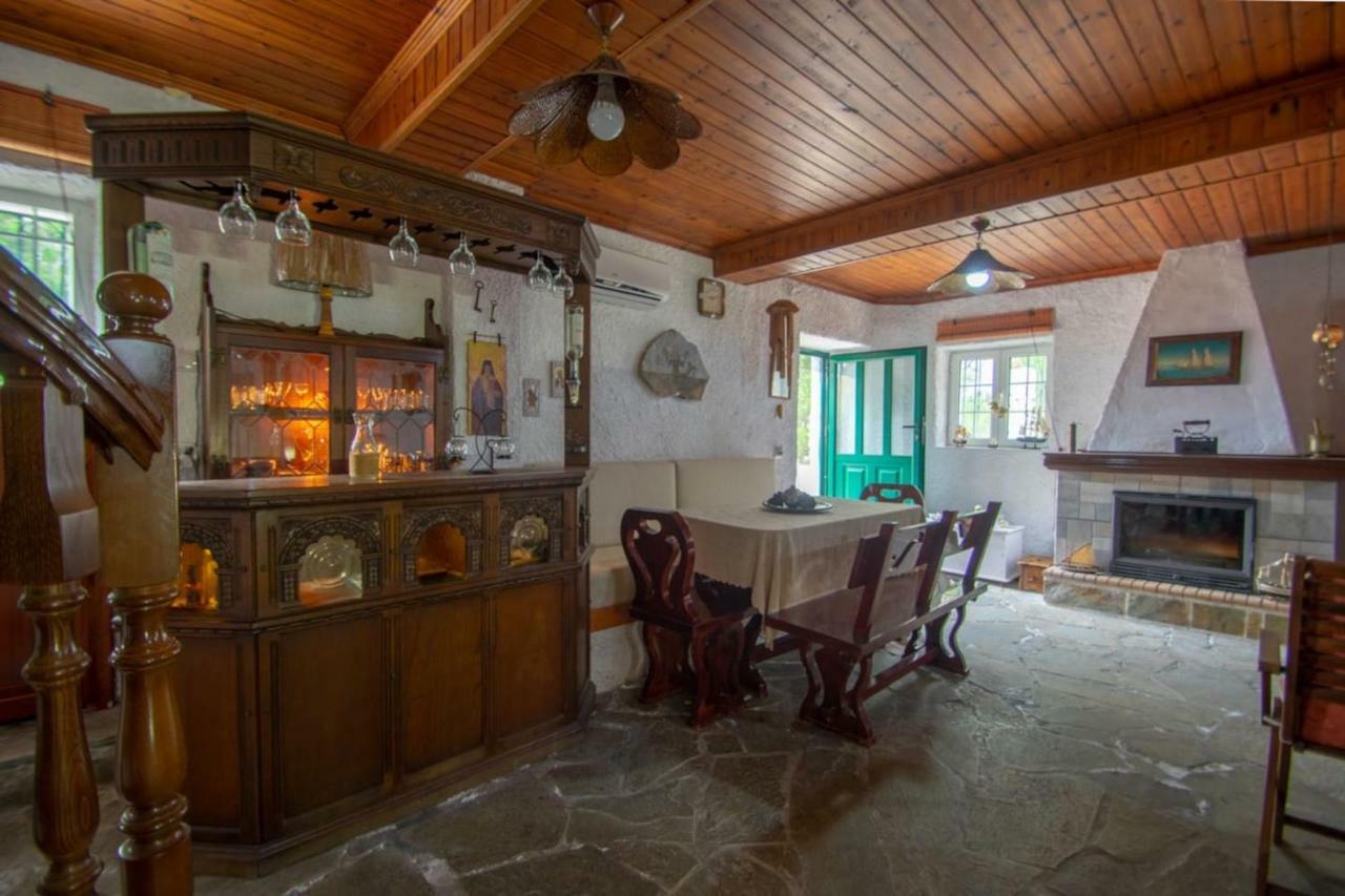 Traditional Village House Méson Yerakaríon Dış mekan fotoğraf